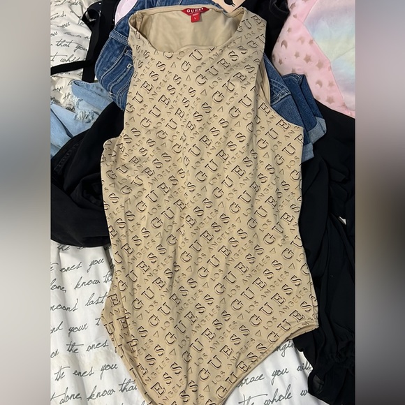 Guess bodysuit - Picture 1 of 2